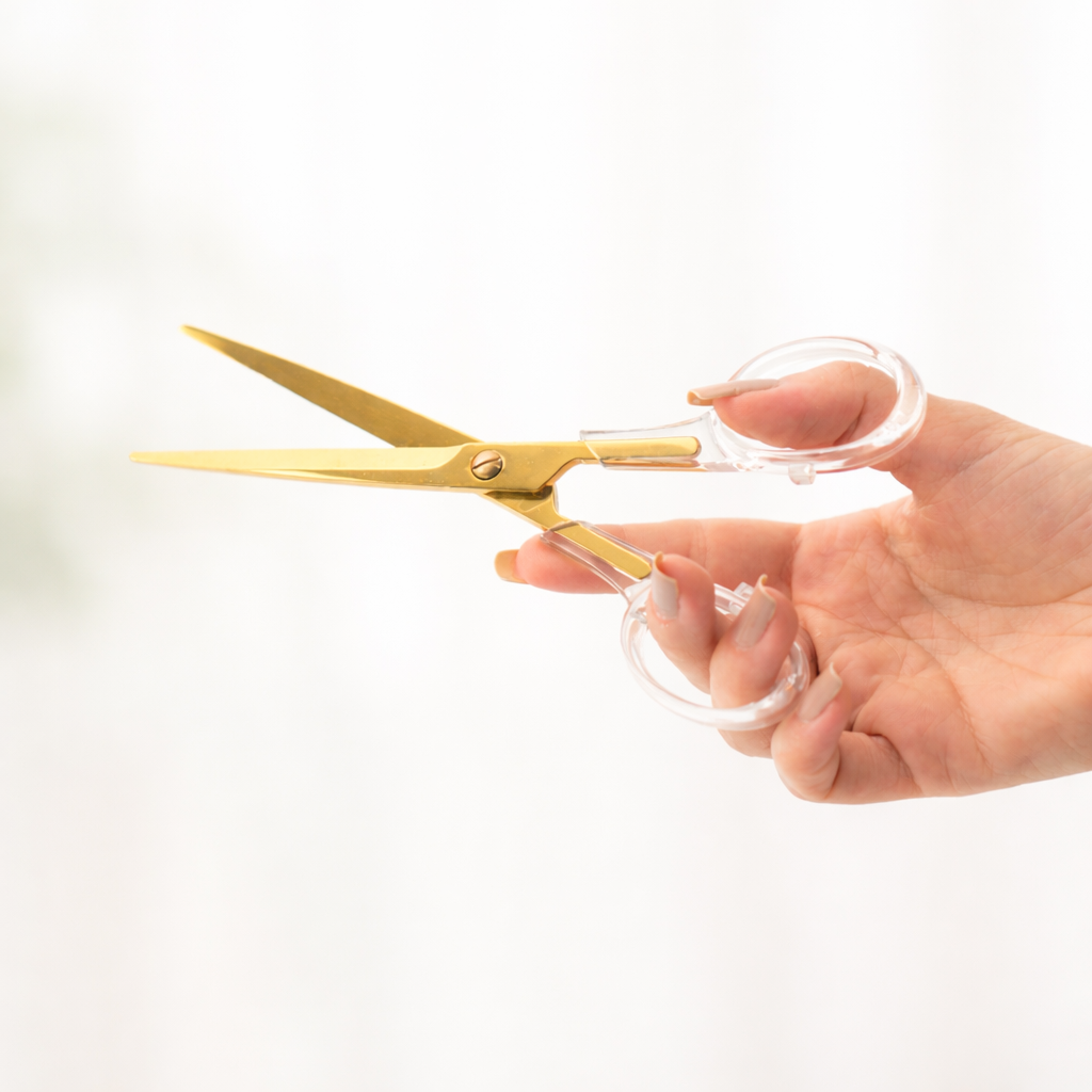 Tesoura Clear Gold